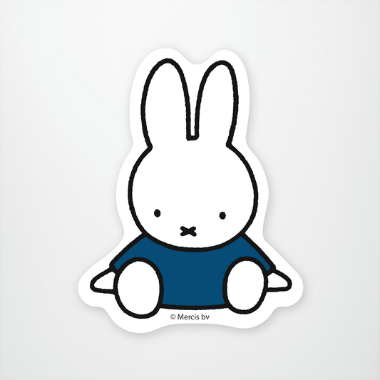 Miffy Sitting